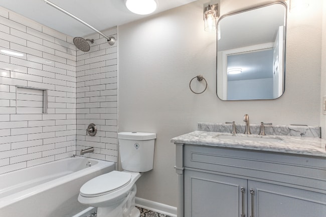 2230 Amelia St in New Orleans, LA - Building Photo - Building Photo