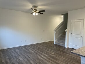 1423 Ben Park Way in Grayson, GA - Building Photo - Building Photo