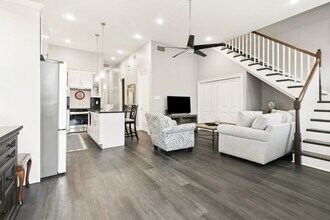 2133 Dumaine St in New Orleans, LA - Foto de edificio - Building Photo