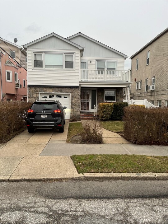 211 Lincoln Blvd in Long Beach, NY - Building Photo