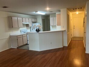 9629 Sugar Hill Dr in Austin, TX - Building Photo - Building Photo