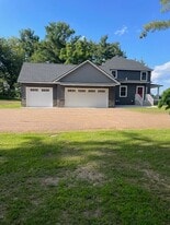 9601 25th St NE in Foley, MN - Building Photo