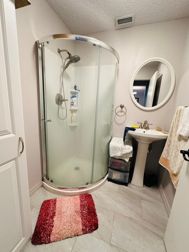 12627 Earnest Ave, Unit 4 in Orlando, FL - Building Photo - Building Photo