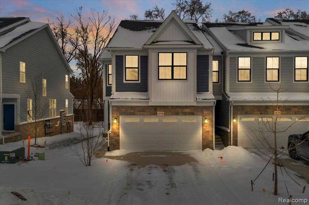 10790 Barrett in Plymouth, MI - Building Photo
