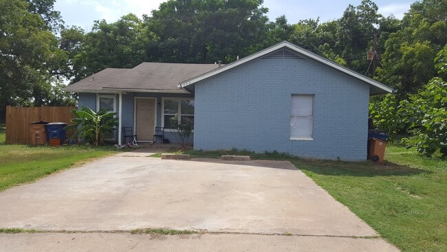 property at 904 Bret Ln