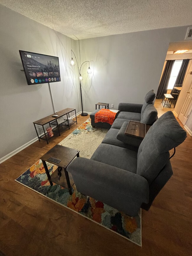250 Elm St, Unit 504 in Clemson, SC - Building Photo - Building Photo