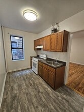 0 Manhattan College Pkwy in Bronx, NY - Building Photo - Building Photo