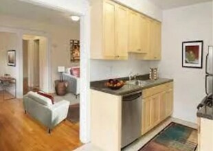 15 Langdon St in Cambridge, MA - Foto de edificio - Building Photo