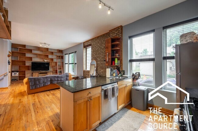 property at 1349 N Washtenaw Ave