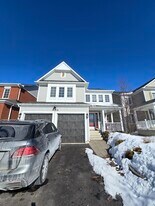 1468 Coldstream Dr in Oshawa, ON - Building Photo