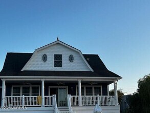 101 Harbor Ct in Pine Beach, NJ - Building Photo - Building Photo