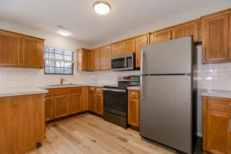 14 Wallingford Dr in Platte City, MO - Building Photo - Building Photo