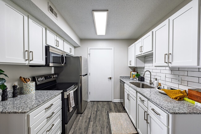 The Alexander Apartment Homes