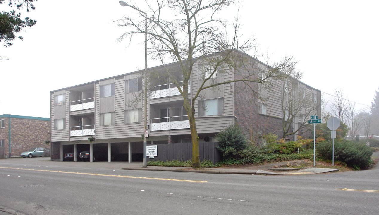 Wedgewood Apartments in Seattle, WA - Foto de edificio