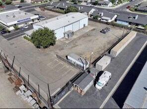 19903 1st St in Hilmar, CA - Building Photo - Building Photo