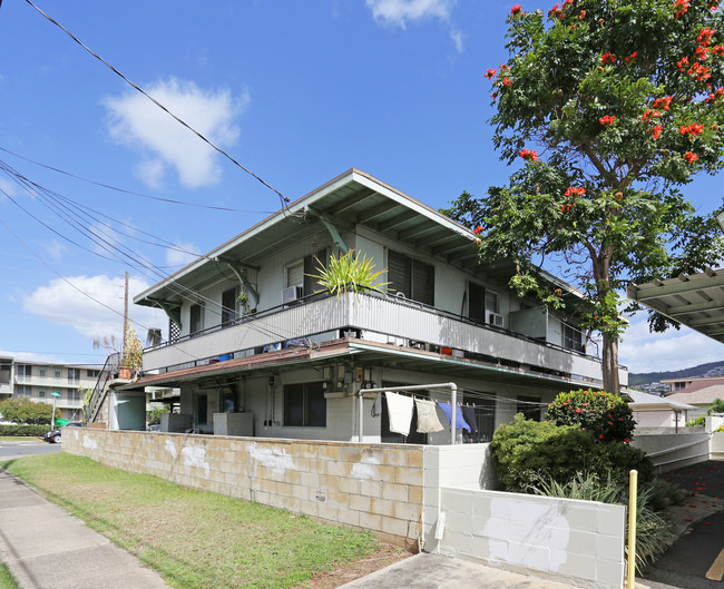 803 Lukepane Ave in Honolulu, HI - Building Photo - Building Photo