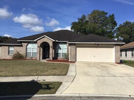2038 Belhaven Dr in Orange Park, FL - Building Photo