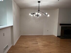 650 Chestnut St in San Francisco, CA - Building Photo - Building Photo