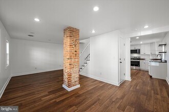 117 E Monmouth St in Winchester, VA - Building Photo - Building Photo