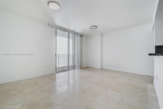 185 SE 14th Ter, Unit 2701 in Miami, FL - Building Photo - Building Photo