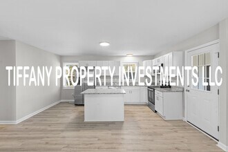 714 Chal Dr in Statesville, NC - Building Photo - Building Photo