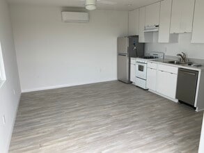 3636 Ethan Allen Ave, Unit 3638 in San Diego, CA - Building Photo - Building Photo