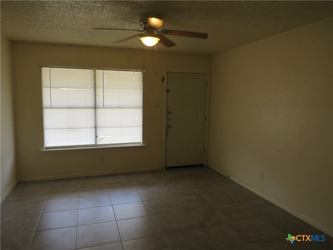 1513 Janis Dr in Killeen, TX - Building Photo - Building Photo