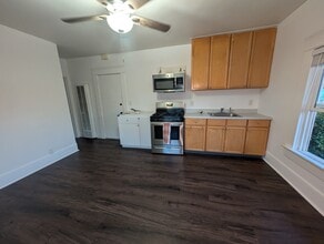208 D Ave in National City, CA - Building Photo - Building Photo