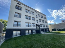 Ingersoll Flats Apartments