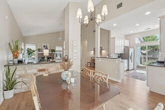 9301 Bordley Ct, Unit 2 in Austin, TX - Building Photo - Building Photo