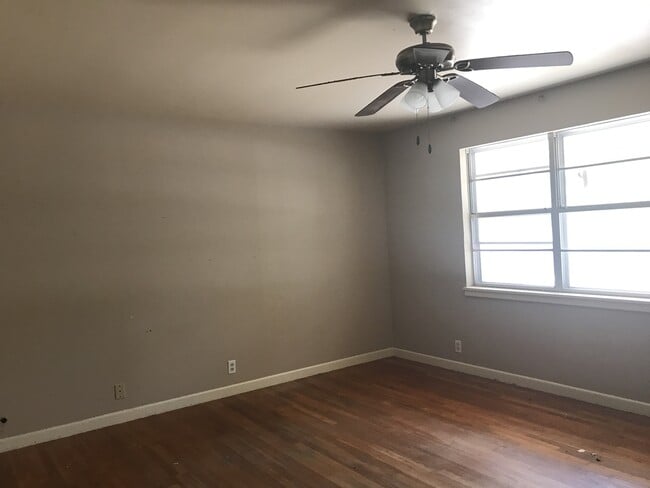920 Success St in Gilmer, TX - Building Photo - Building Photo