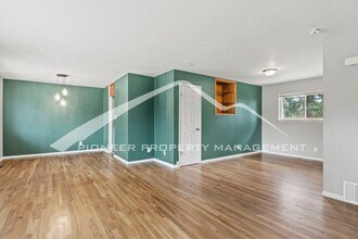 17 N Garland Ave in Colorado Springs, CO - Building Photo - Building Photo