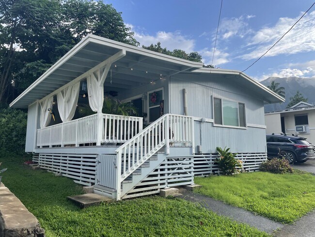 property at 47-361-361 Ahuimanu Rd