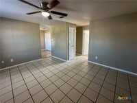 1716 Benttree Dr in Killeen, TX - Foto de edificio - Building Photo