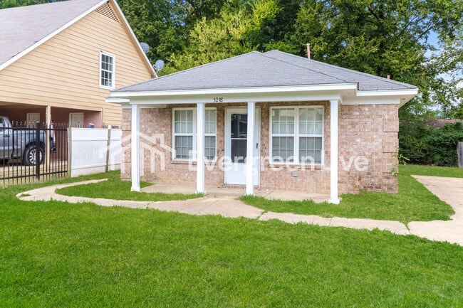 5248 Bucksport Ln in Memphis, TN - Building Photo - Building Photo