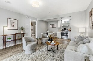 25 Sawyer St in Malden, MA - Building Photo
