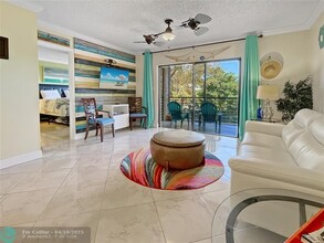 128 S Cypress Rd in Pompano Beach, FL - Building Photo - Building Photo