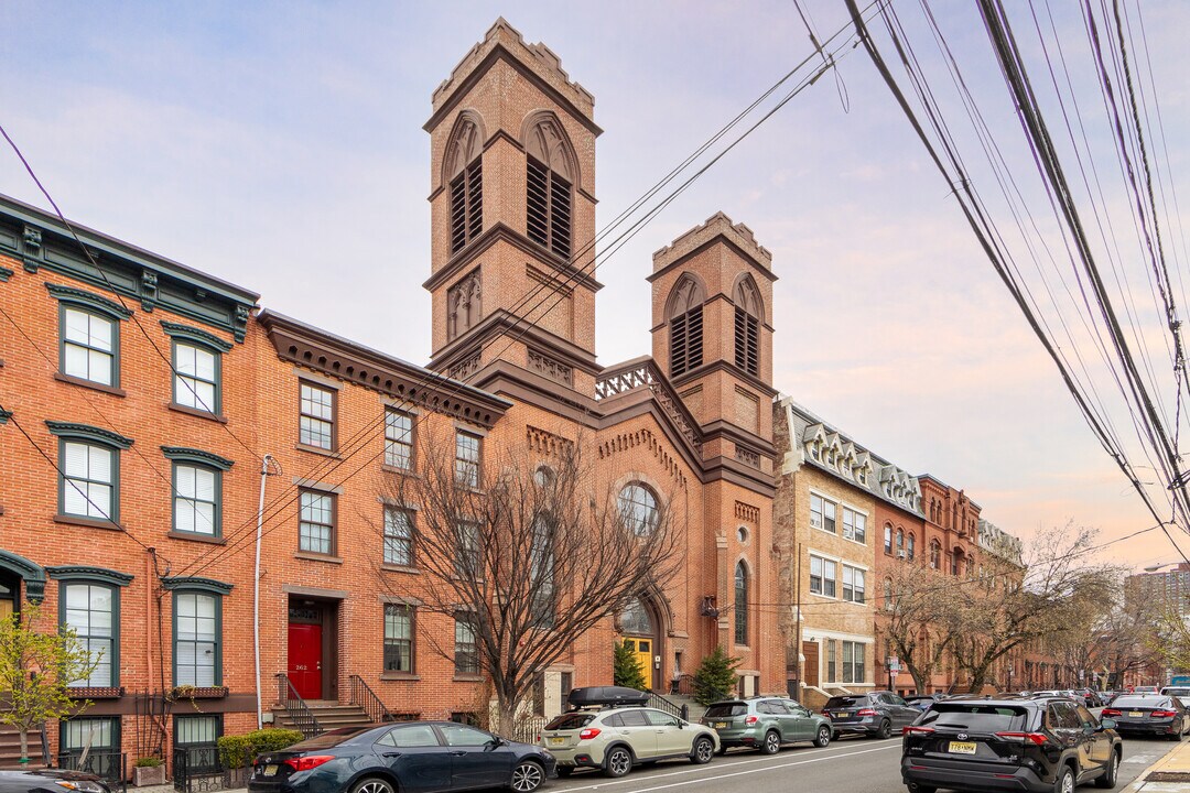 Boniface Lofts in Jersey City, NJ - Building Photo