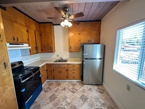 5071 Appian Way in El Sobrante, CA - Building Photo - Building Photo