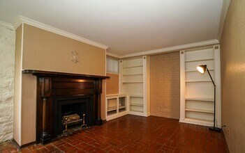 1432 St James Ct in Louisville, KY - Foto de edificio - Building Photo