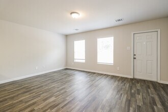14212 Harlequin Dr in Willis, TX - Building Photo - Building Photo