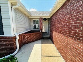 47 Valley View Cir in Bentonville, AR - Building Photo - Building Photo