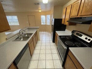 826-828-828 Sagewood Trail in San Marcos, TX - Building Photo - Building Photo