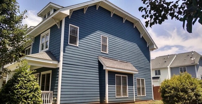 1109 Bungalow Park Dr in Apex, NC - Foto de edificio - Building Photo