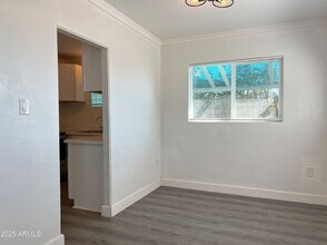 702 W Pepper Pl in Mesa, AZ - Building Photo - Building Photo
