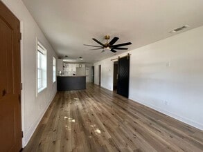 1016 N 11th St in Lamesa, TX - Building Photo - Building Photo