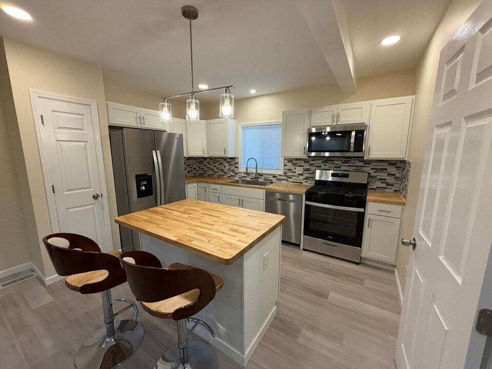 4531 Pinehurst Ave SW in Grand Rapids, MI - Building Photo