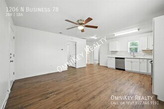 1206 TX-78 BUS in Blue Ridge, TX - Building Photo - Building Photo