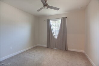 17161 Anesbury Pl in Ft. Myers, FL - Foto de edificio - Building Photo