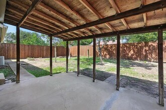 544 Auburn Dr in Lewisville, TX - Building Photo - Building Photo